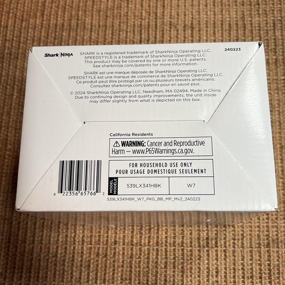 NIB Shark SpeedStyle Express Touchup Brush Only Dryer Sold Separately - Picture 4 of 5